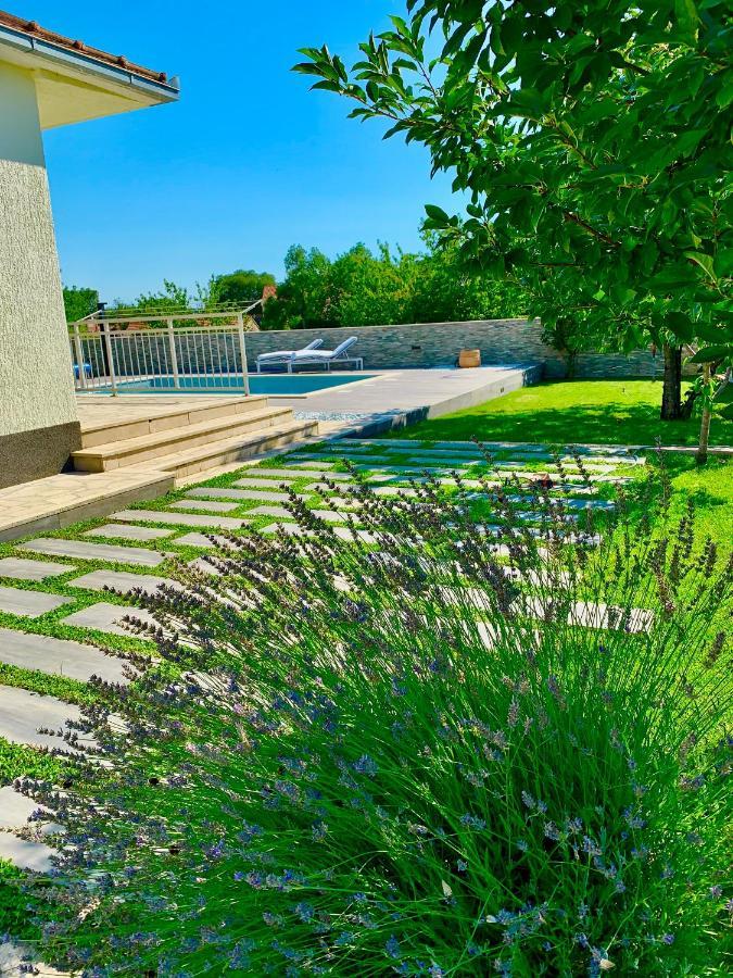 Villa Endi,A Gem Near Sibenik Unesic Экстерьер фото